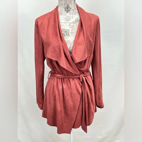 ONLY By FAVORITE WARDROBE Rust red faux suede wrap‎ cardigan size M. - Picture 1 of 12